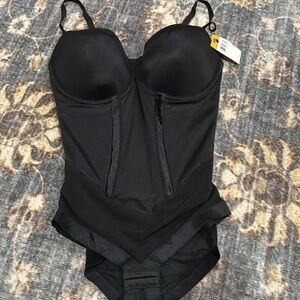 NWT Maidenform 36DD Corset Shapewear